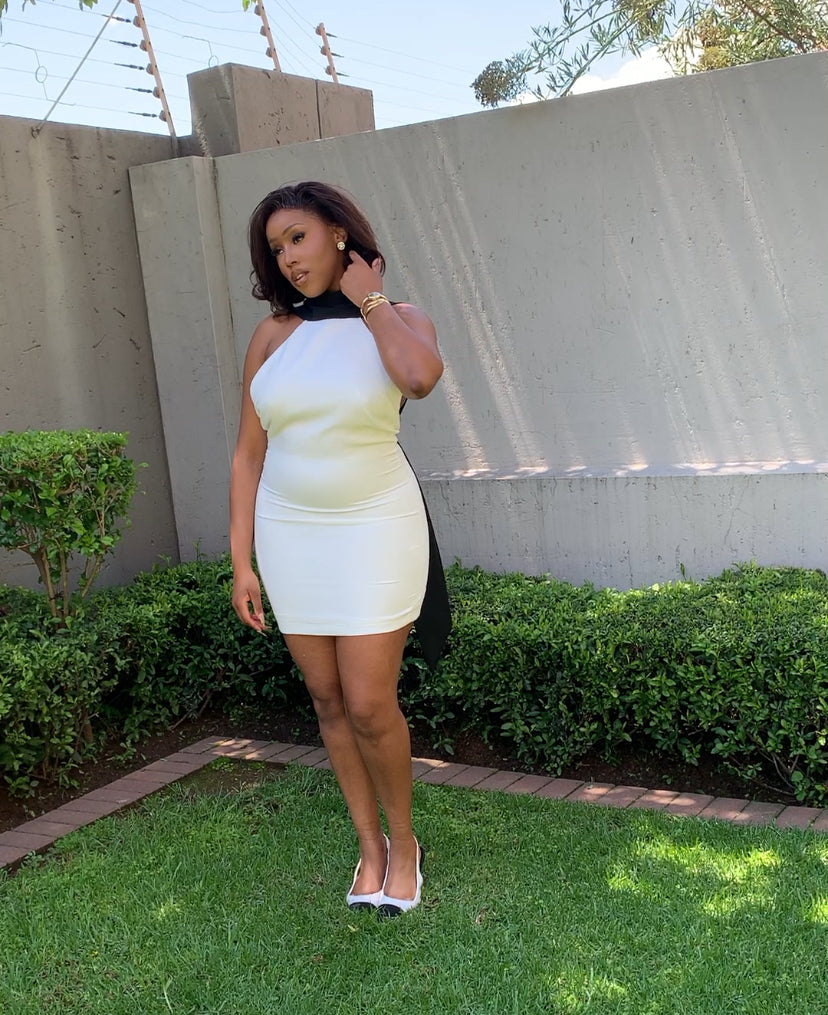 Monochrome Muse Mini